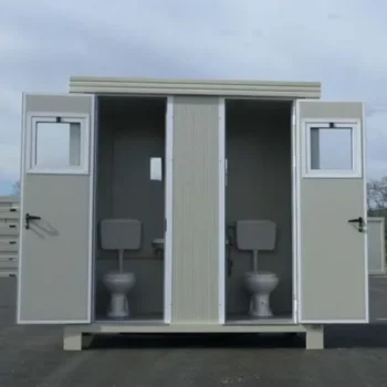 Sanitary block SS1 with 2 new toilets and 2 new hand basins