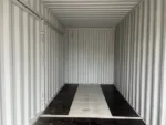 Vue-exterieure-du-container-20-pieds-High-Cube-avec-porte-laterale