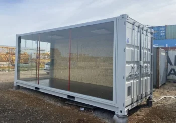Glass-Fronted Display Container: Ready-to-Use Event Space